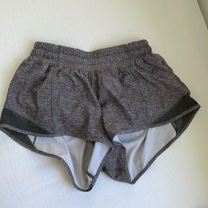 Grey lululemon 2.5” hotty hot short (size 2)